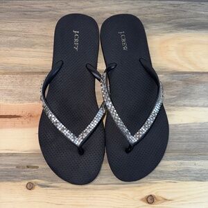 J. Crew Sparkly Silver Straps Black Footbed Flip Flop Size 8 Great Condition!